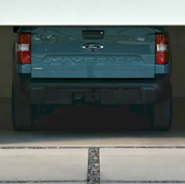 new ford maverick reveal picture with garage door covering top portion of the truck