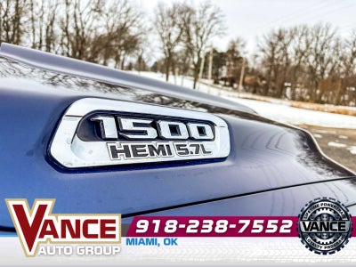 2022 RAM Ram 1500 Big Horn Quad Cab 4x4 6'4' Box