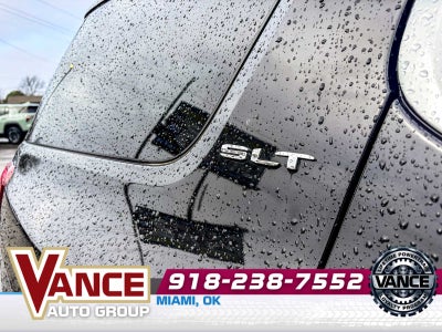 2023 GMC Acadia AWD SLT