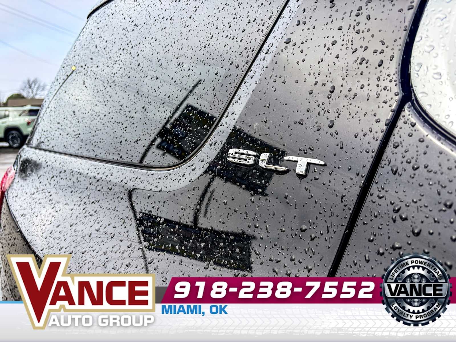 2023 GMC Acadia AWD SLT