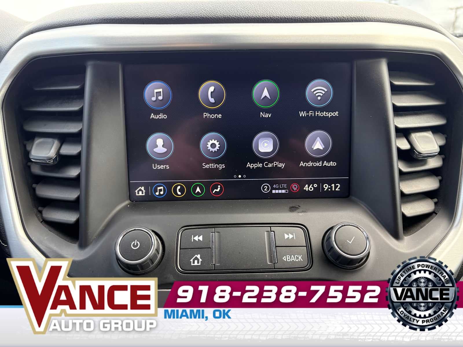 2023 GMC Acadia AWD SLT