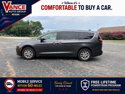2023 Chrysler Pacifica Touring L