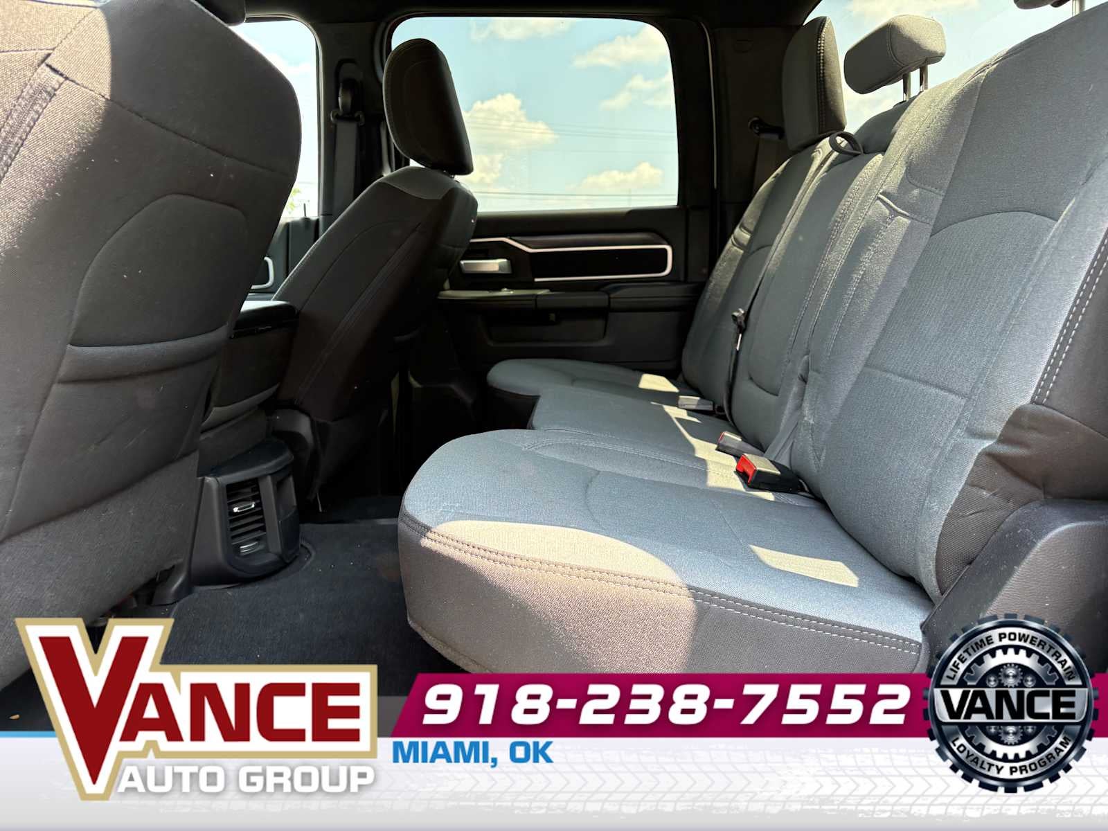 2024 RAM 3500 Big Horn Crew Cab 4x4 8' Box