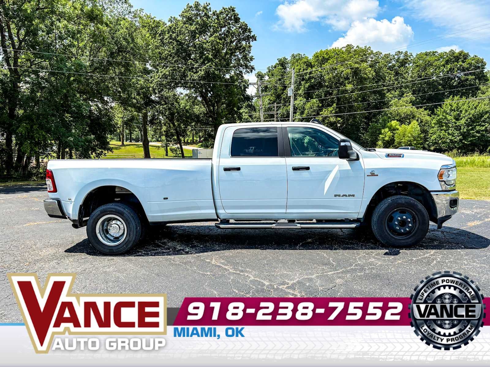 2024 RAM 3500 Big Horn Crew Cab 4x4 8' Box