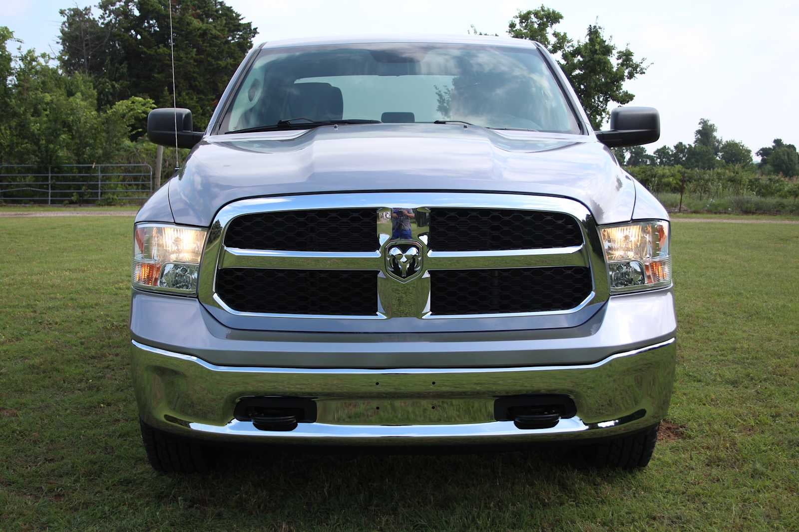 2024 RAM 1500 Classic SSV