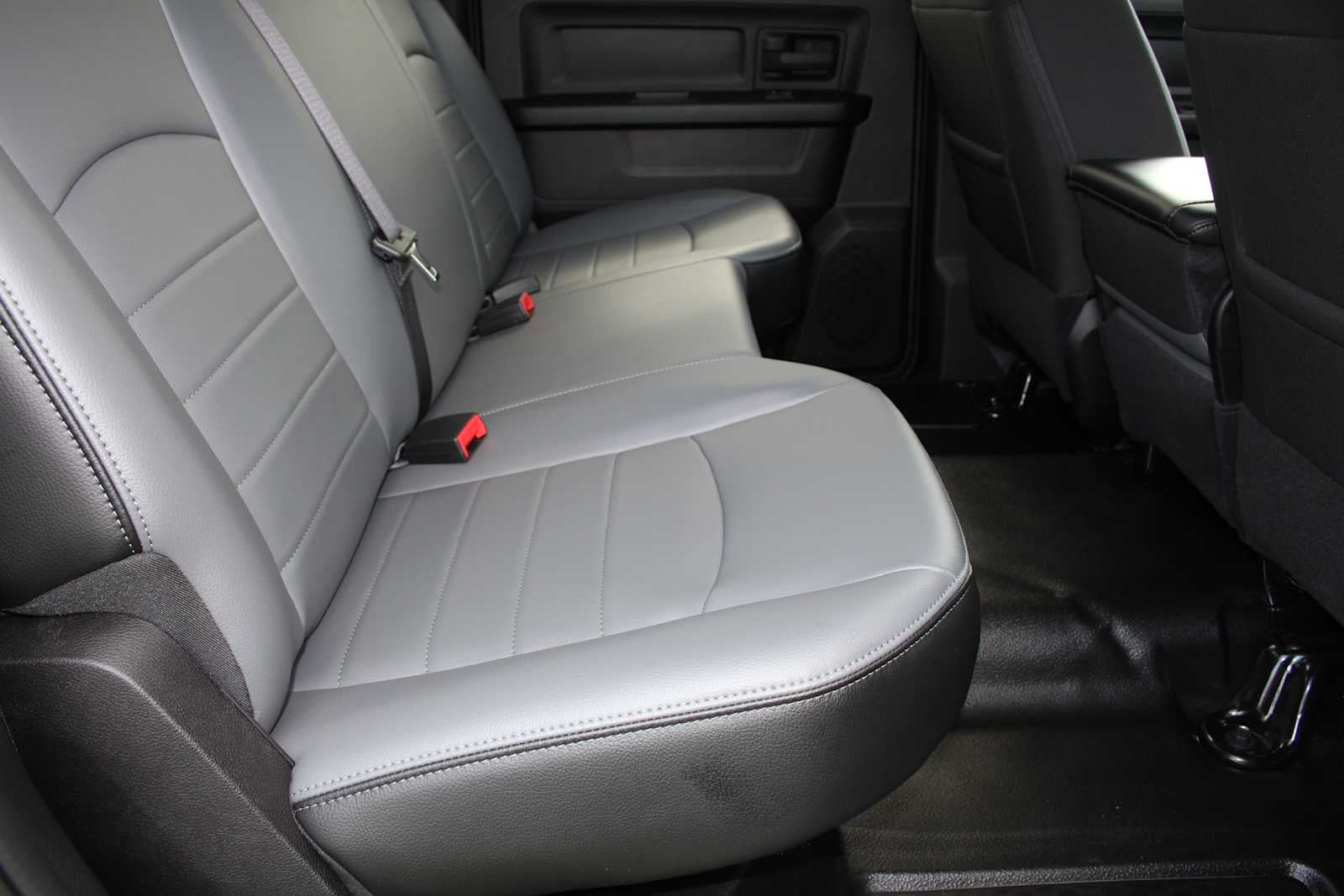 2024 RAM 1500 Classic SSV