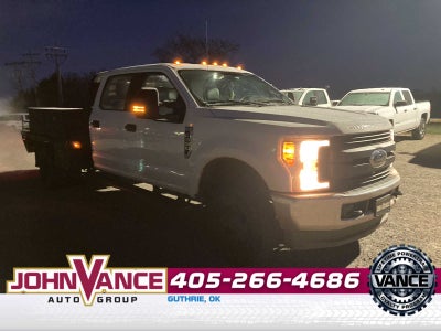 2017 Ford F-350 Chassis XL