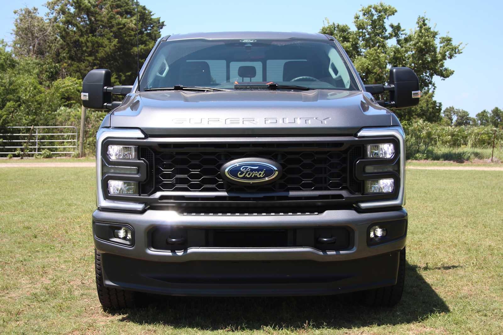 2025 Ford F-250 XL