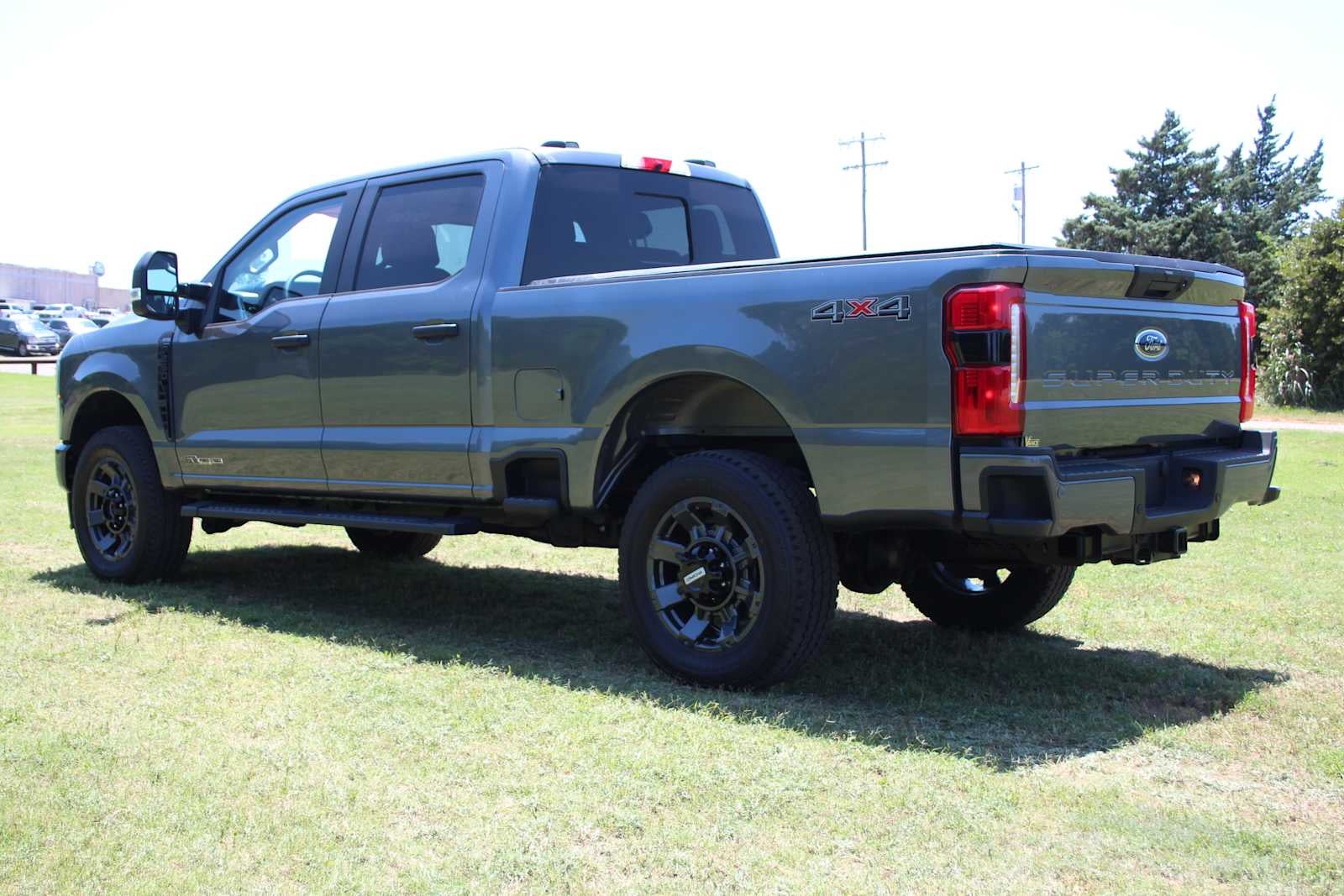 2025 Ford F-250 XL