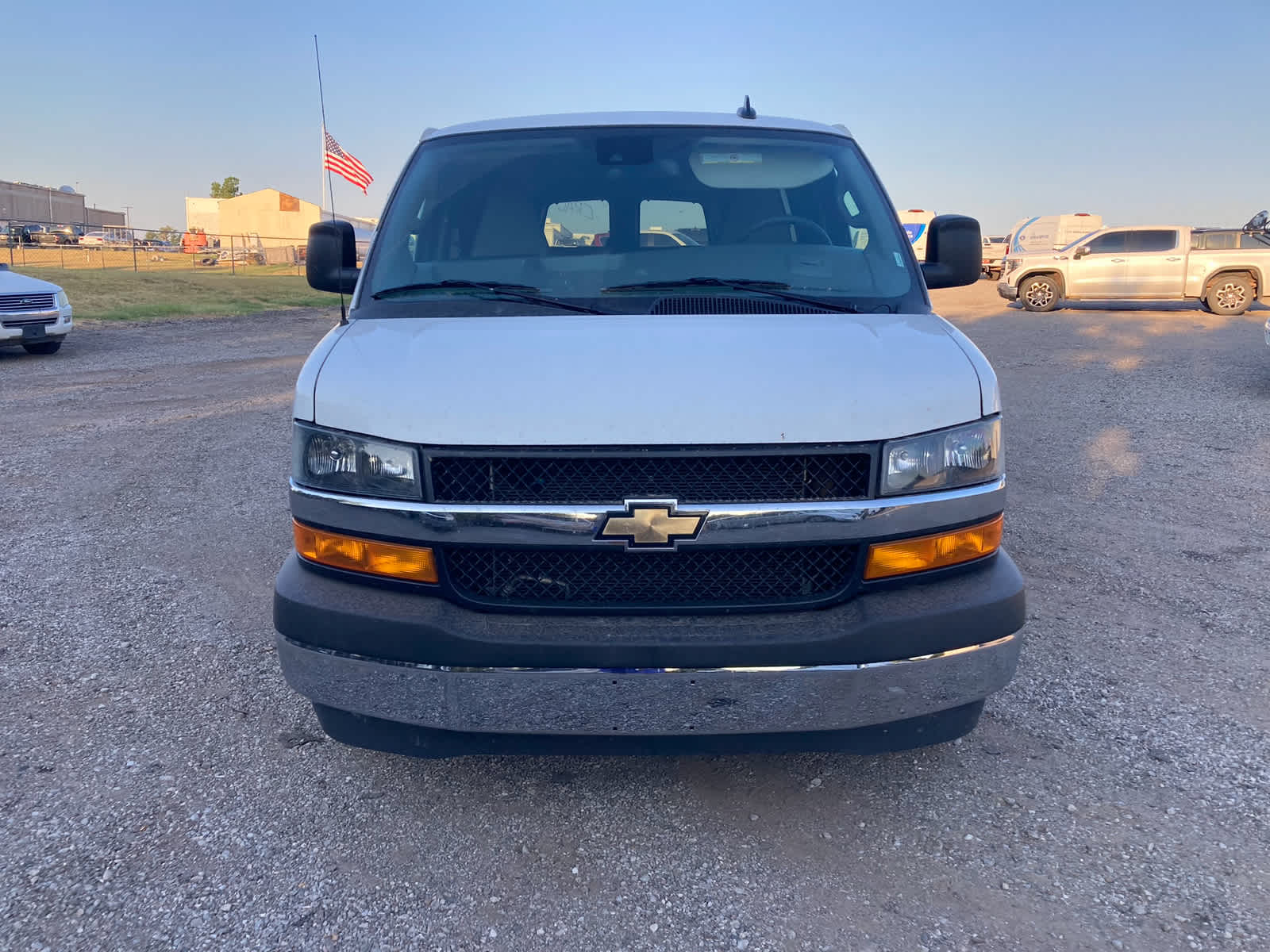 2025 Chevrolet Express Passenger LT
