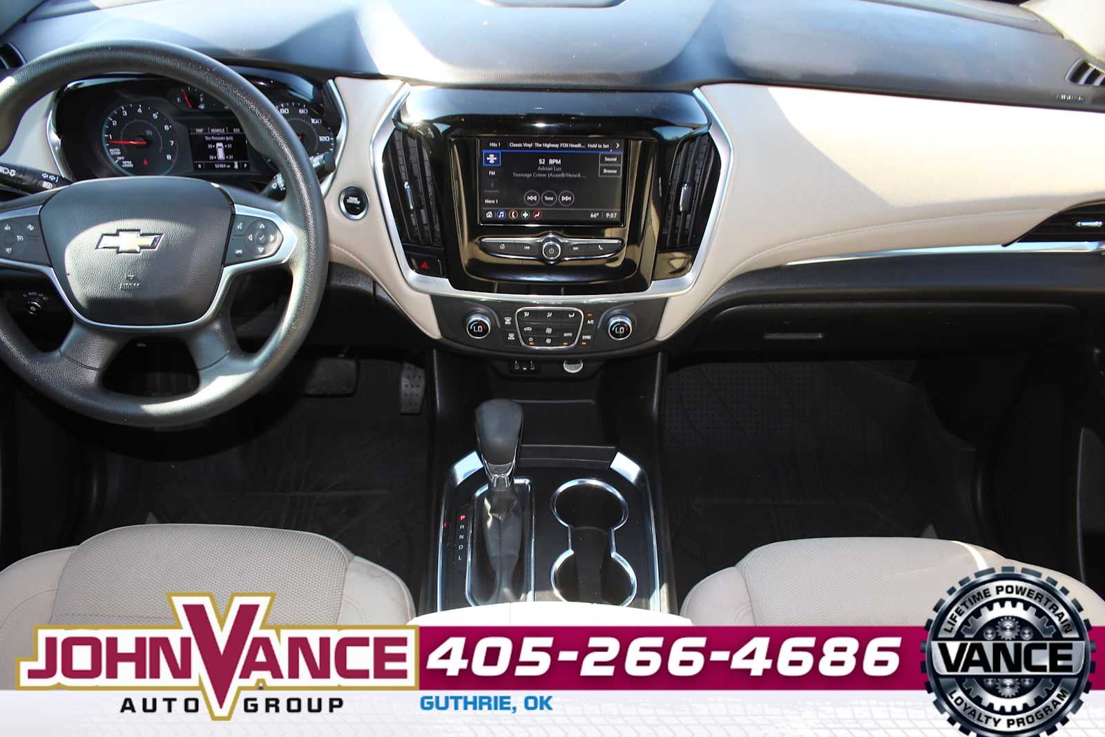 2023 Chevrolet Traverse LS