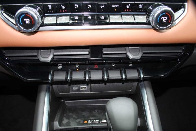 2025 GMC Canyon 4WD AT4