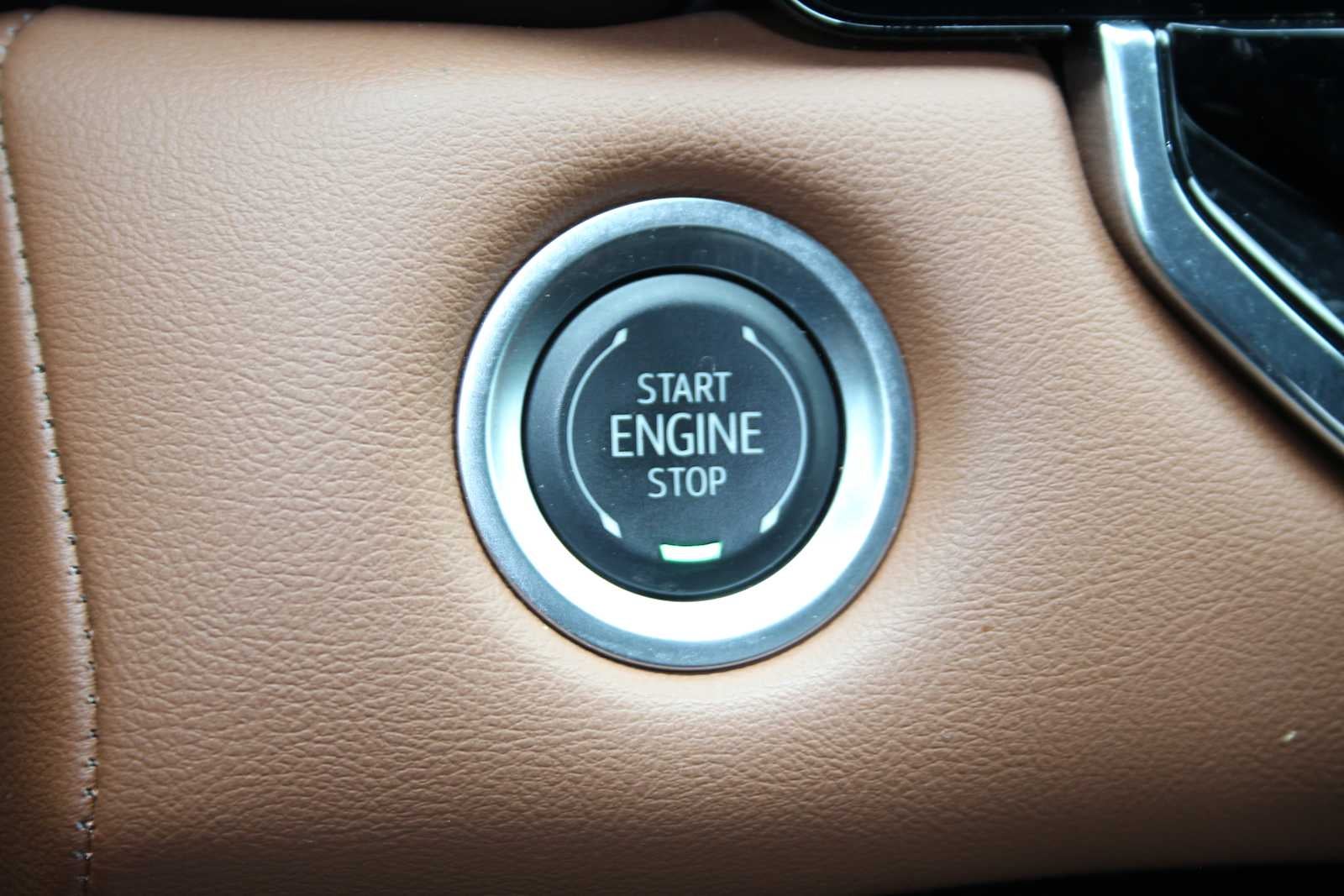 2025 GMC Canyon 4WD AT4