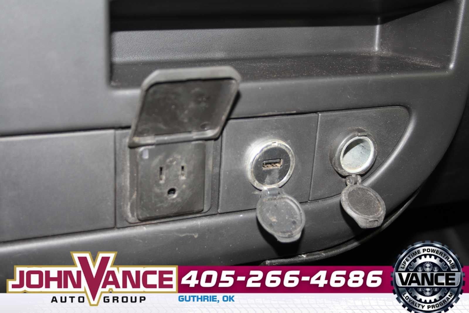 2017 GMC Savana 2500 RWD 2500 135"