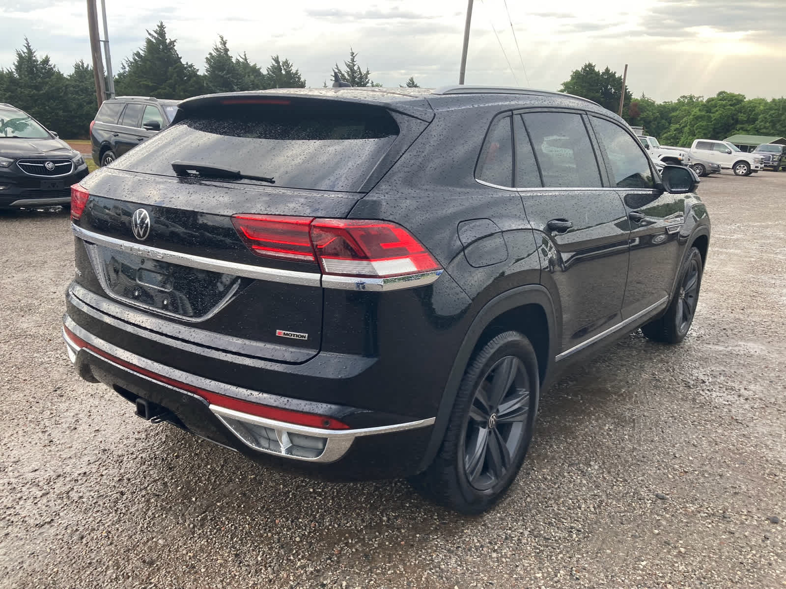 2020 Volkswagen Atlas Cross Sport 3.6L V6 SE w/Technology R-Line