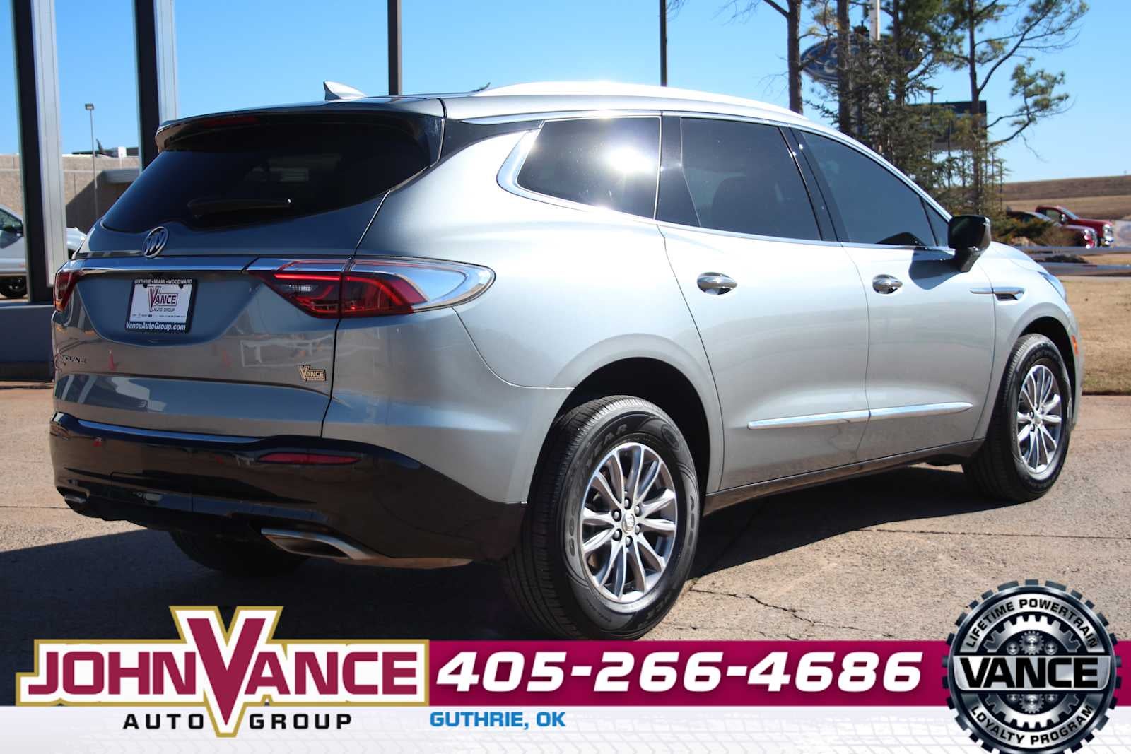 2023 Buick Enclave Essence
