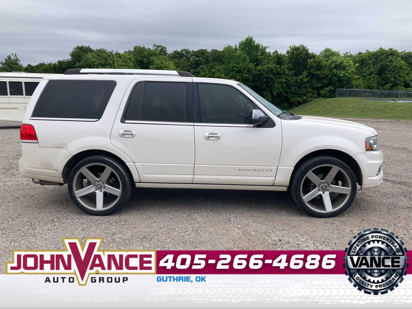 2015 Lincoln Navigator 4WD 4dr