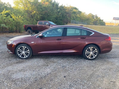2018 Buick Regal Sportback Essence