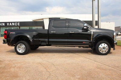 2024 Ford Super Duty F-450 DRW XL