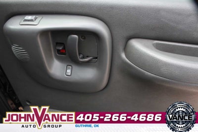 2005 GMC Topkick C4500 Base
