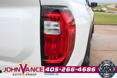 2025 GMC Canyon AT4