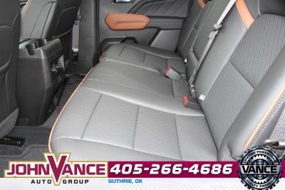 2025 GMC Canyon AT4