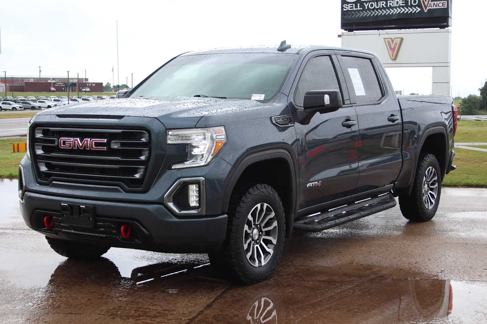 2021 GMC Sierra 1500 AT4