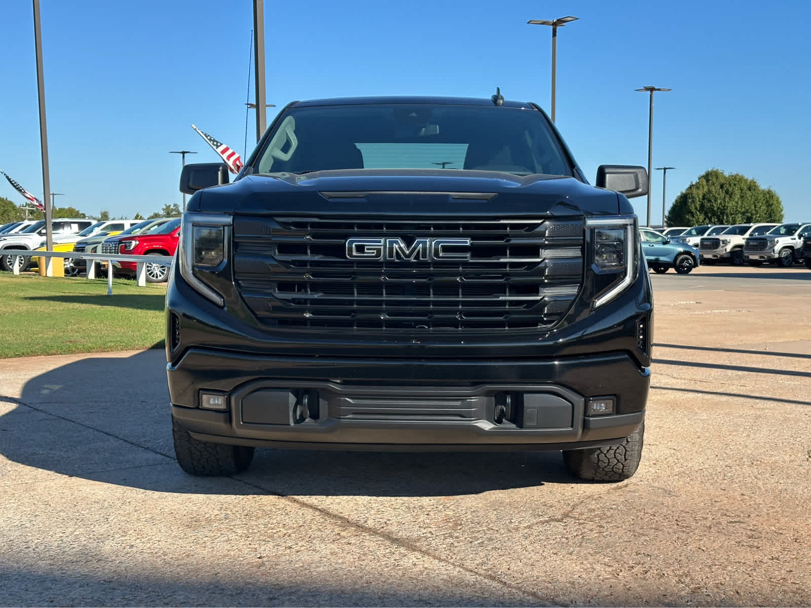 2025 GMC Sierra 1500 Elevation