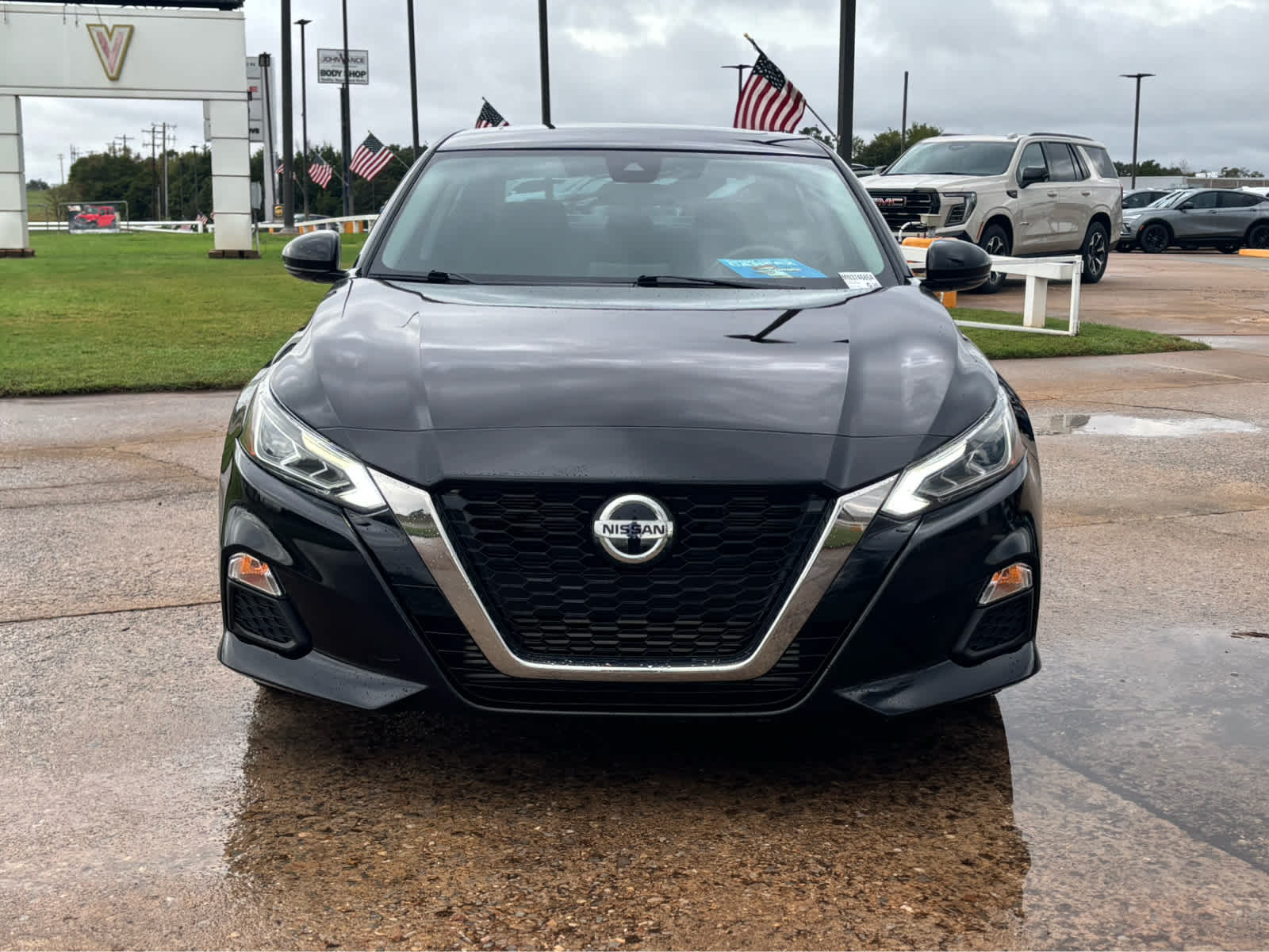 2021 Nissan Altima 2.0 SR