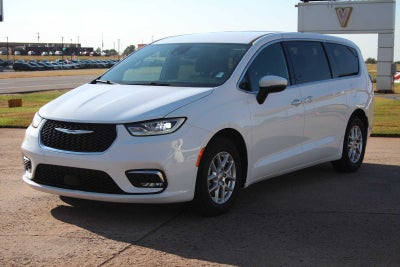 2023 Chrysler Pacifica Touring
