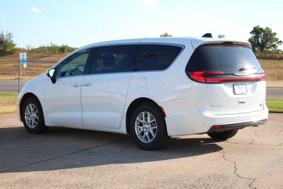 2023 Chrysler Pacifica Touring