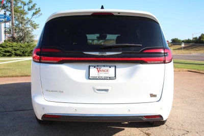 2023 Chrysler Pacifica Touring