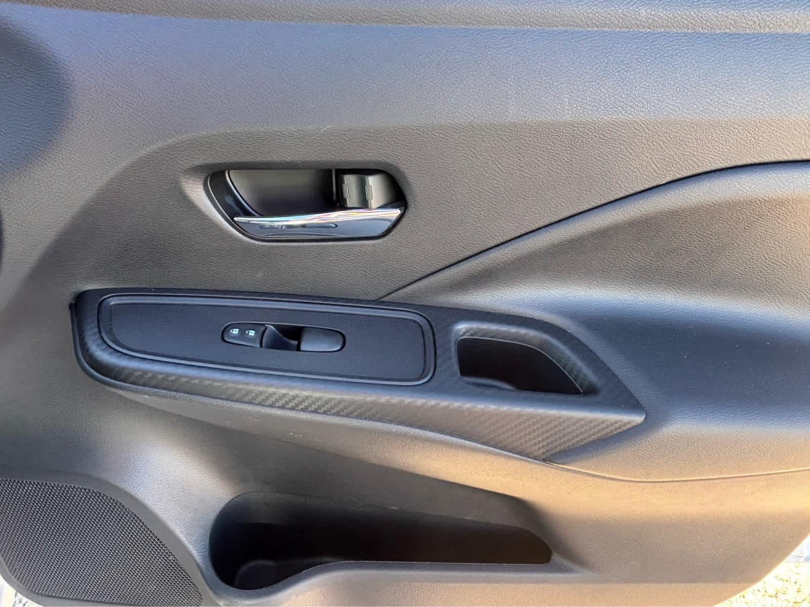 2024 Nissan Versa SV