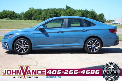 2025 Volkswagen Jetta SE