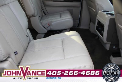 2015 Lincoln Navigator Base
