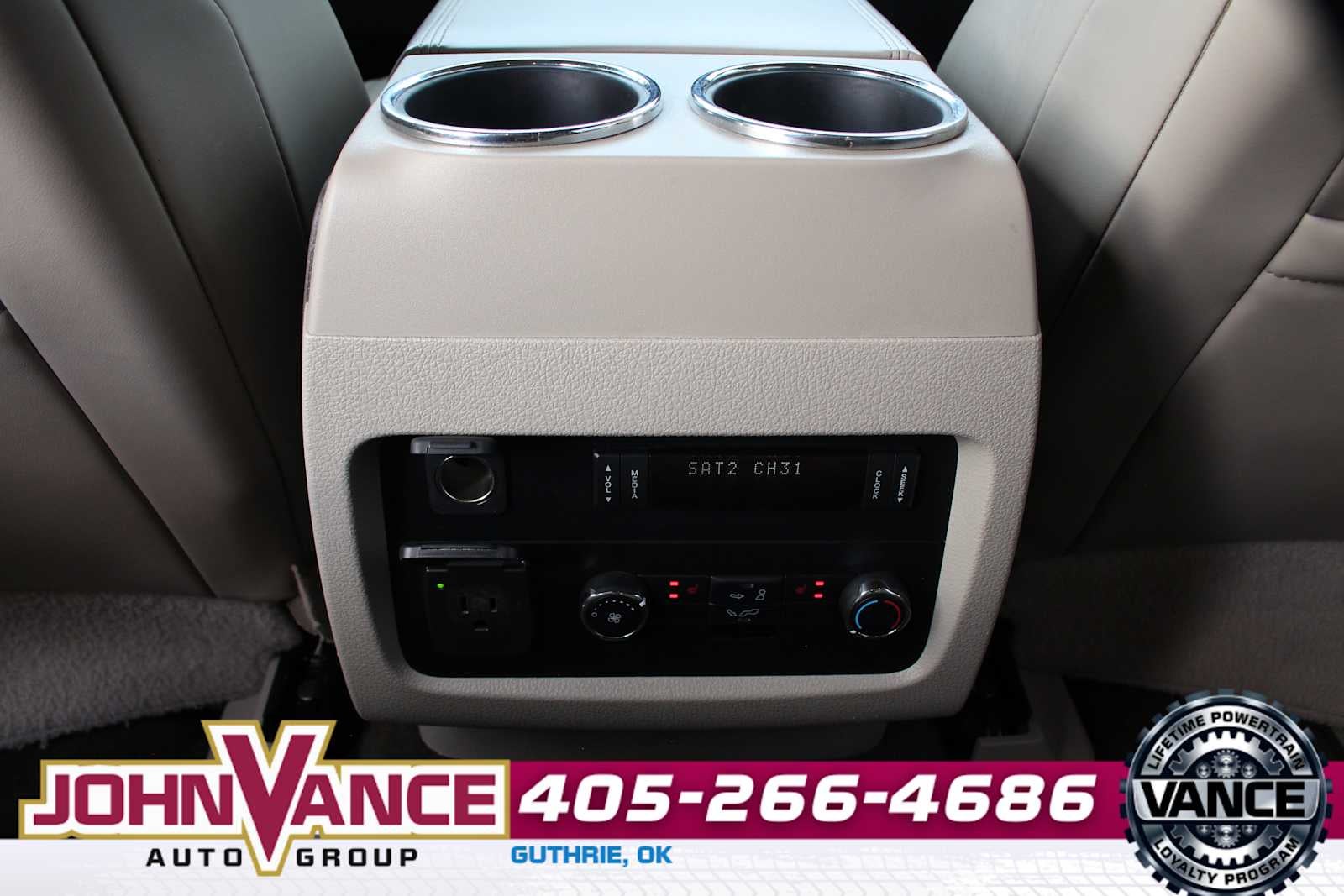 2015 Lincoln Navigator Base