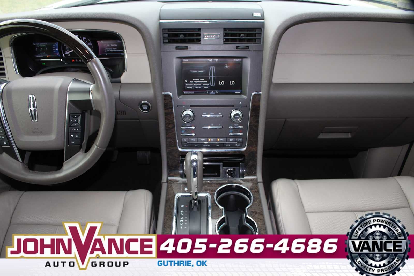 2015 Lincoln Navigator Base