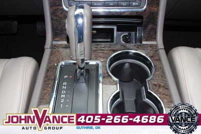 2015 Lincoln Navigator Base