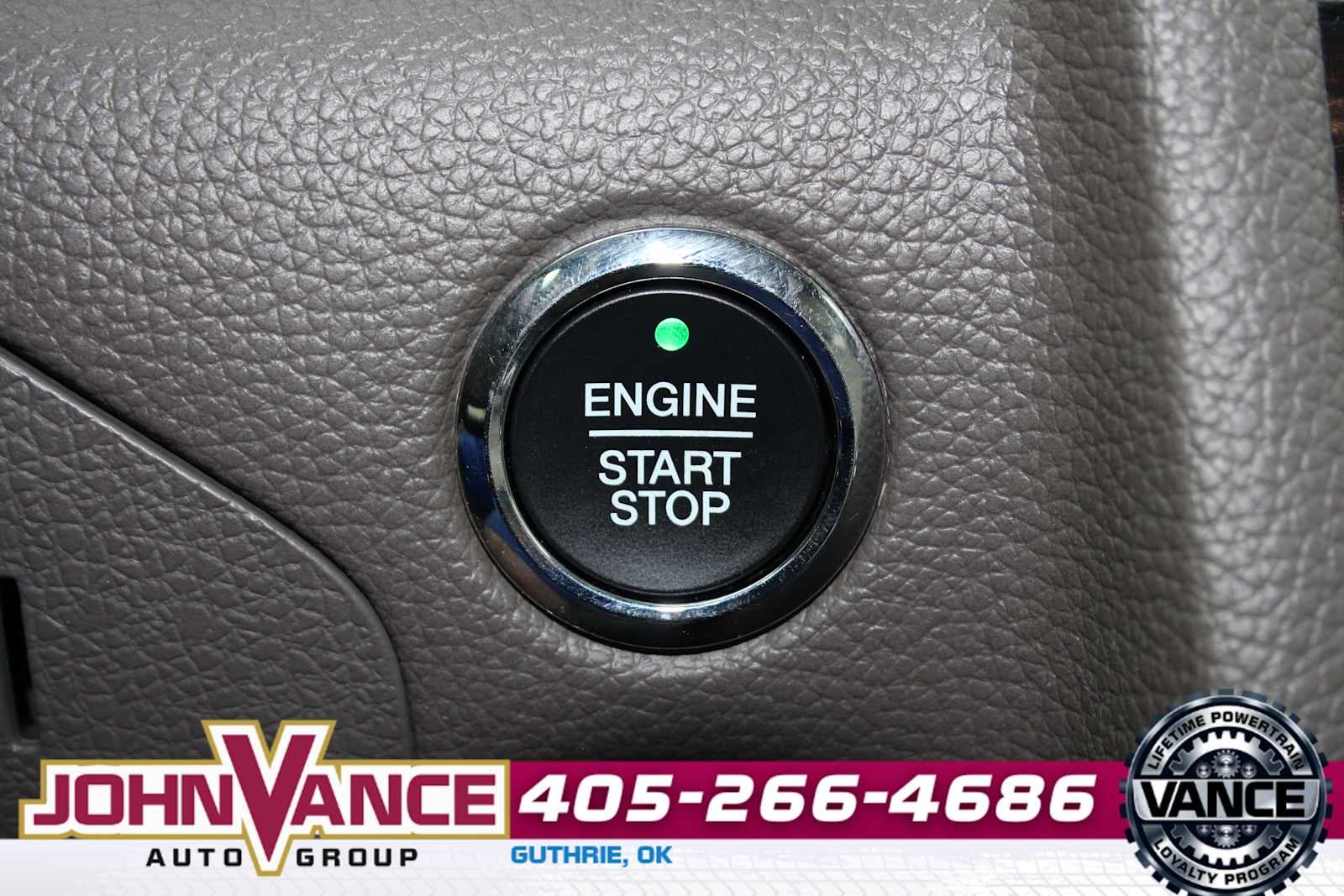 2015 Lincoln Navigator Base