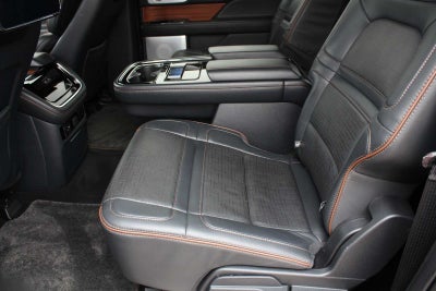 2022 Lincoln Navigator L Black Label