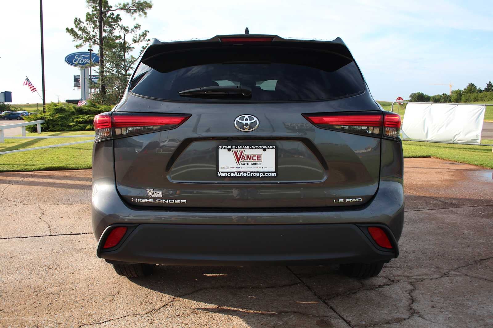 2023 Toyota Highlander L