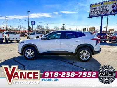 2025 Chevrolet Trax LS