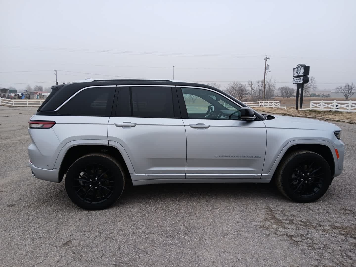 2022 Jeep Grand Cherokee 4xe Summit 4x4