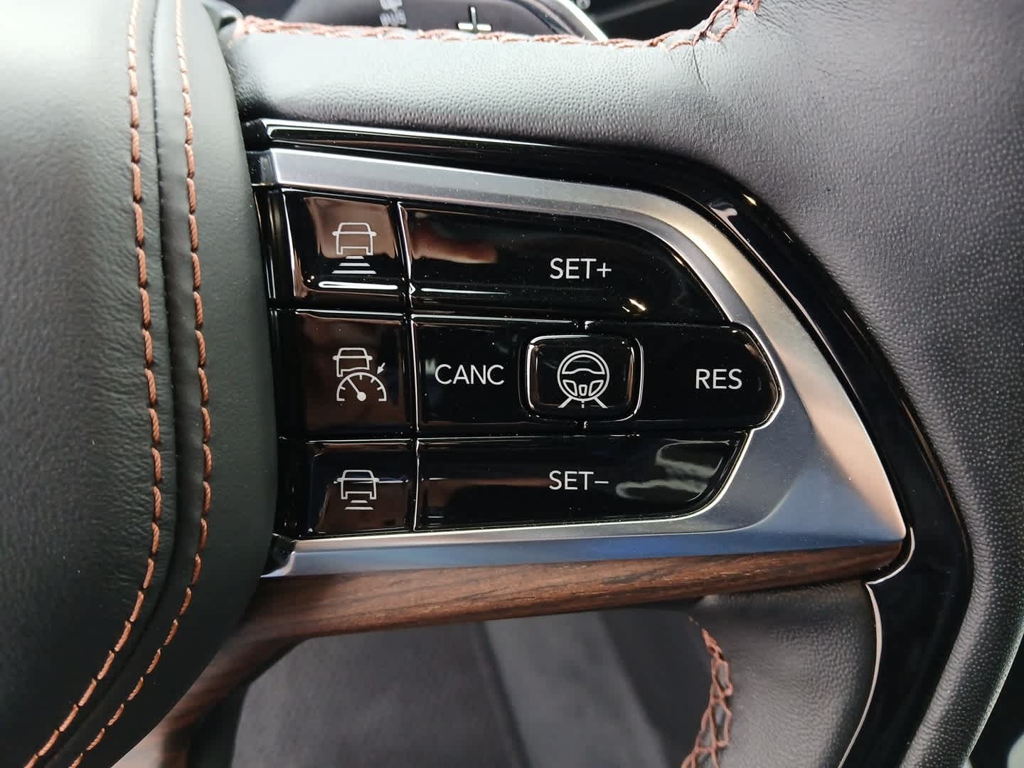 2022 Jeep Grand Cherokee 4xe Summit 4x4