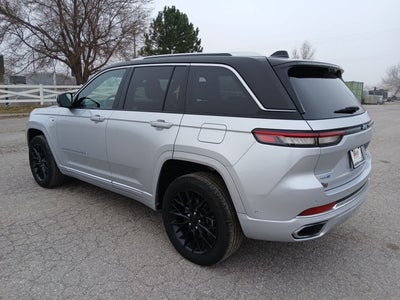 2022 Jeep Grand Cherokee 4xe Summit 4x4