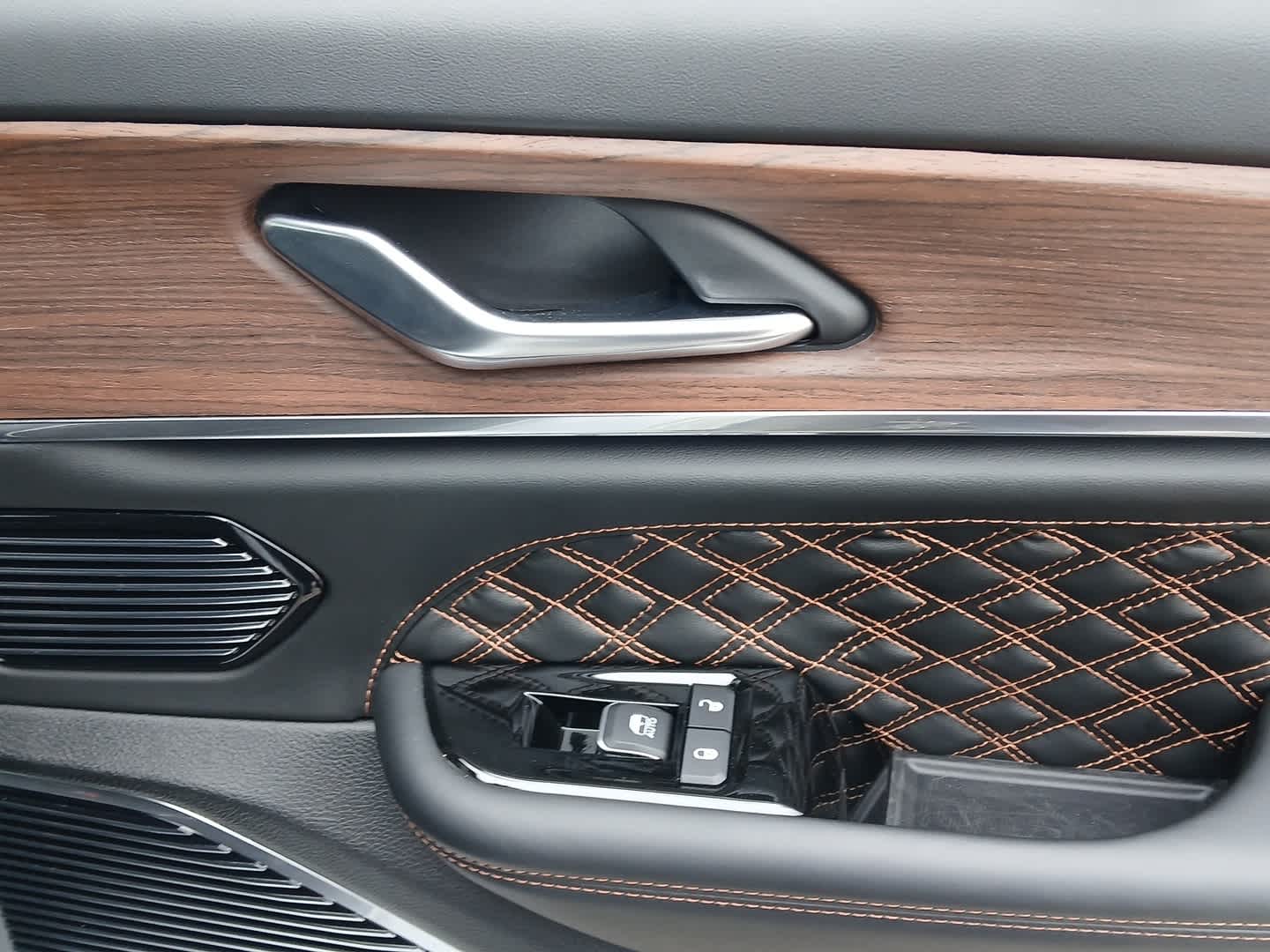 2022 Jeep Grand Cherokee 4xe Summit 4x4