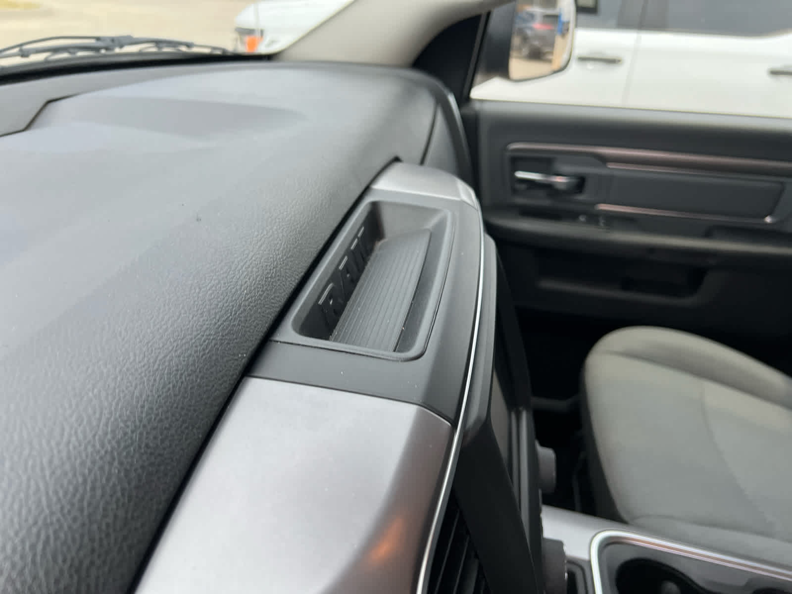 2023 RAM Ram 1500 Classic SLT Crew Cab 4x4 5'7' Box