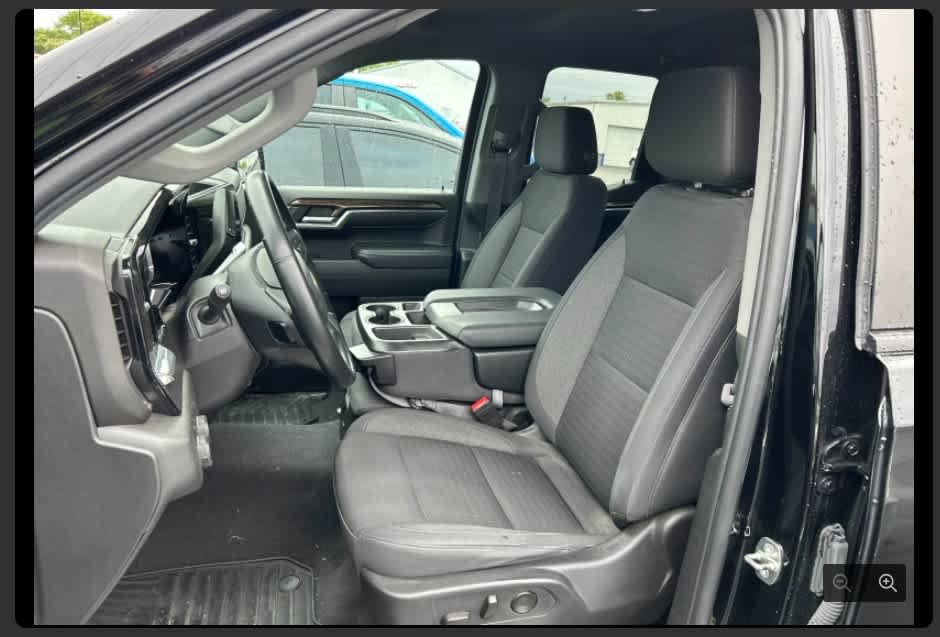 2023 Chevrolet Silverado 1500 4WD Double Cab Standard Bed LT