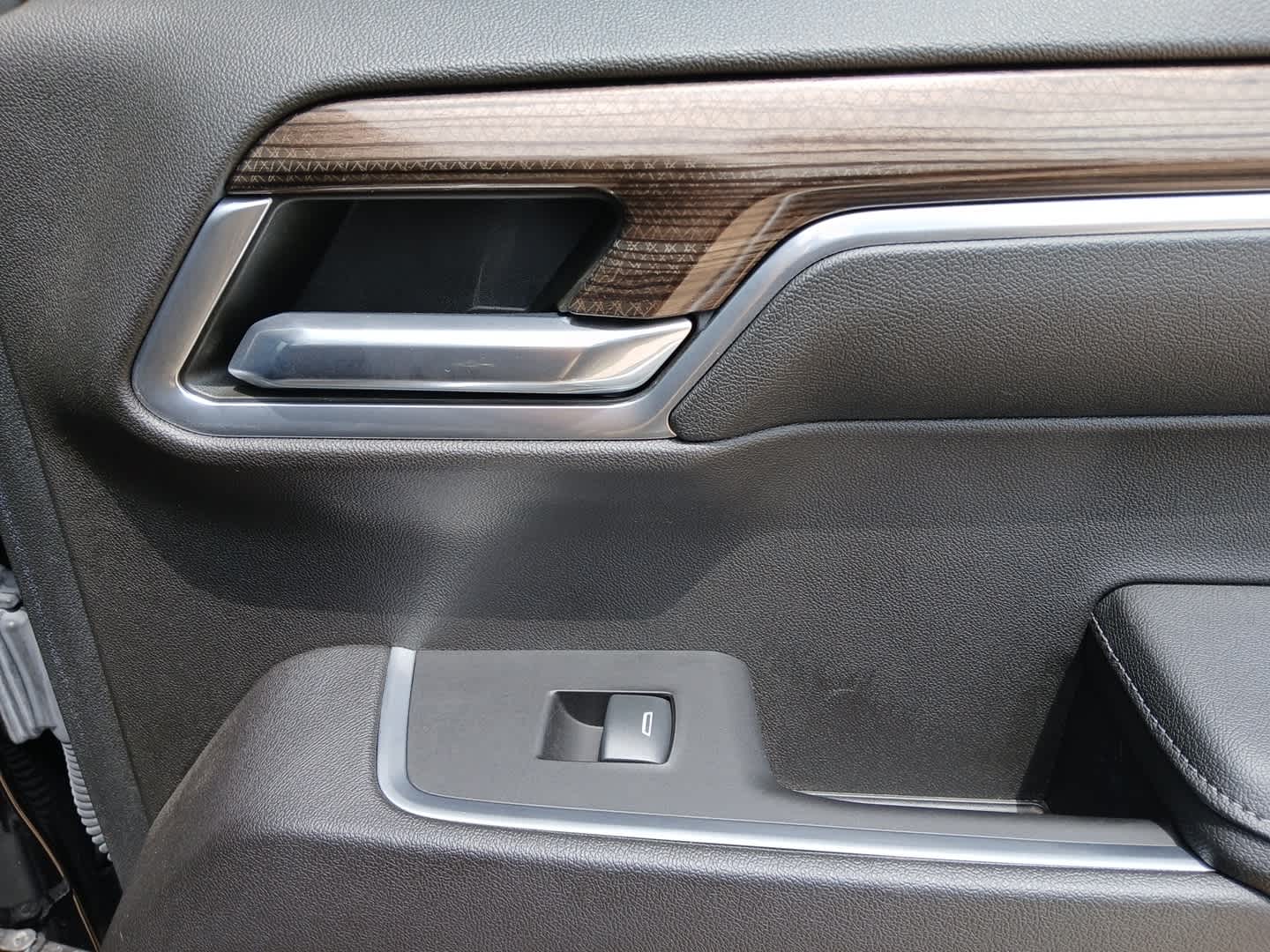 2023 Chevrolet Silverado 1500 4WD Double Cab Standard Bed LT