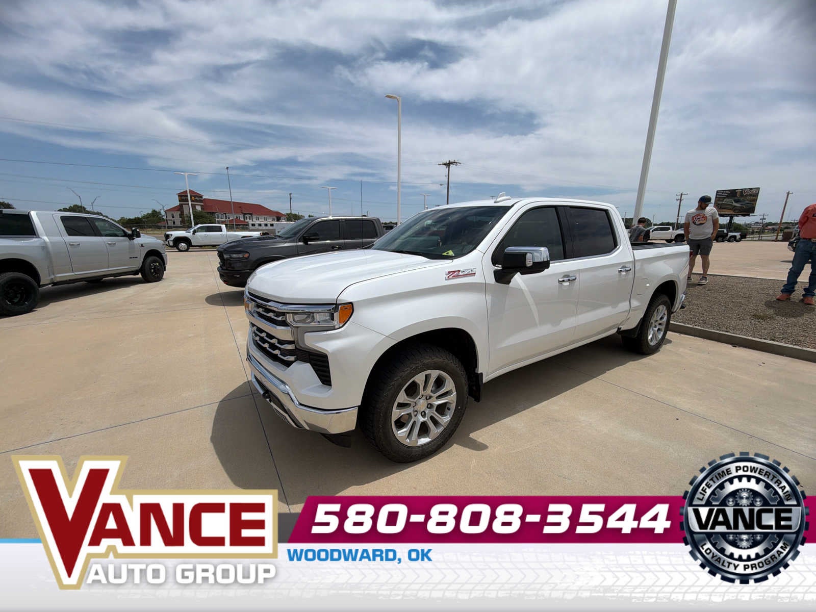 2024 Chevrolet Silverado 1500 4WD Crew Cab Short Bed LTZ